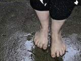 Wet foot games in thunderstorm