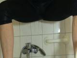 vollgeschissen kräftig pissen