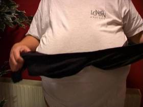 Vorschaubild vom Privatporno mit dem Titel "Kunststück mit BH" von Traumbusen