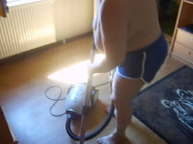 Topless vacuuming