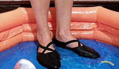 Nasse Gymnastikschuhe