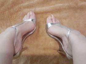 Above Heels Toenails