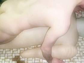 Fucking water-filled Lofty Leila inflatable sexdoll