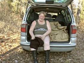 Two fat lesbians pissing on the car