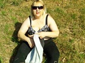 Horny and wet while sunbathing
