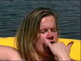 Pissing, fully lubricated with droppings and food in the boat