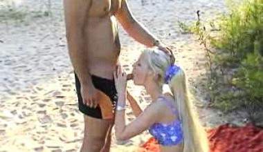 Blowjob bei einem Unbekannten am Strand!