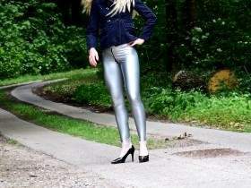 My silver zip leggings