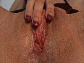 Vorschaubild vom Privatporno mit dem Titel "Meine fotze gaaaanz nah!" von GeileDiana