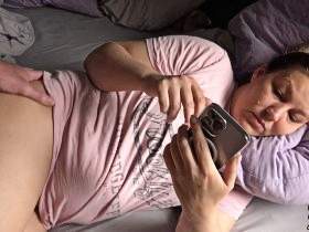 Fuck me if you must, but don't interrupt me while scrolling!!!
