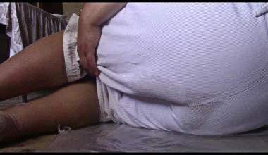 Line Shorts Poop