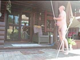 Naturism in the front yard 1