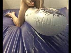 Waterbed wanking cumpilation 1