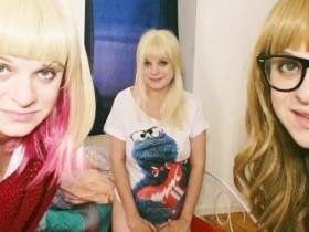 Vorschaubild vom Privatporno mit dem Titel "Aufruf: Wer will unsere Schwester ficken?" von Steffi4U