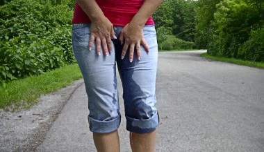 Extremdruck - In die Jeans gepisst