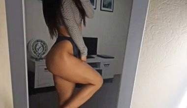 Sensual Posing