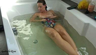 Die Wasser Masturbation