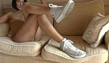 CONVERSE-GÖRE gibt dir die SPRITZ/WICHSanleitung deines Lebens!