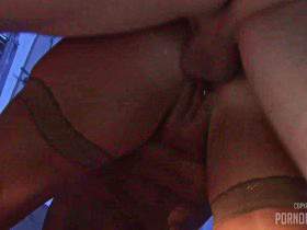 Vorschaubild vom Privatporno mit dem Titel "Junge teeny stute hart benutzt" von pornorama-tv