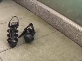 High-Heels Outdoor Piss