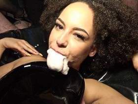 Cum with soda Lia Amalia She really swallows everything