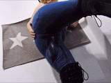 Jeans eingepinkelt..