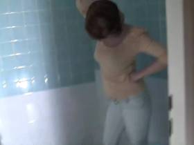 Teen horny in the shower