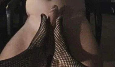 Mein1 Footjob