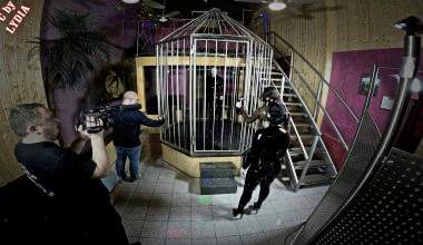 MAKING OF LATEX ZEITLOSES VERLANGEN