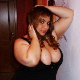 SexyEliza - Junge MILF (33) MILF aus Deutschland