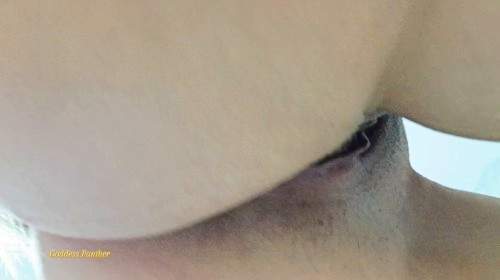  Köstliche Exkremente der Göttin