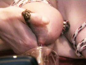 Giant dildo on cam