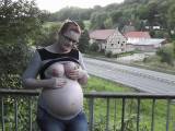 Heavily pregnant | Public Blowjob Cum dose