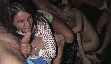 2 Pornohuren vor der Cam