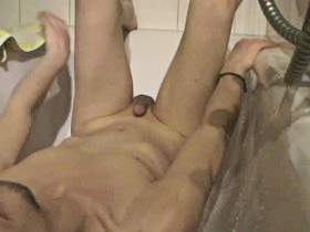 Perverses Pisse-Bad - Cam 1