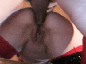 Vorschaubild vom Privatporno mit dem Titel "Ein Schnellspritzer für meine Löcher" von heisse-luda