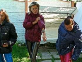 With Christina and Jackie in down jackets and rubber leggings in the pool