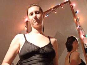 Vorschaubild vom Privatporno mit dem Titel "Büroschlampe lüftet Ihr Geheimnis" von Kathi-81