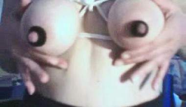 Userwunsch Tittenbondage mit Nippelgummis!