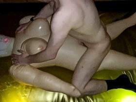 Fucking Lofty Leila inflatable sexdoll on waterbed