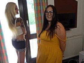 WILD THREESOME FUCK | Fuck our PUSSIES!!! Skinny Girl & Curvy Girl | Kitty & Anja