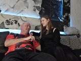 Teeny Girl Arina Wolf angequatscht , abgeschleppt und ab geschluckt