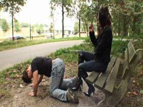 Vorschaubild vom Privatporno mit dem Titel "Sklave in der Öffentlichkeit" von SMBoy