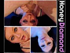 Vorschaubild vom Privatporno mit dem Titel "Kehlenfick! Bis zum Anschlag!" von GeileDiana