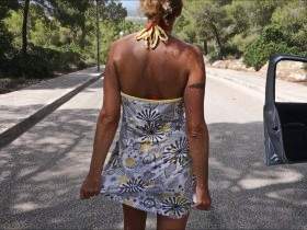 Public: Auf die Straße pullern 1