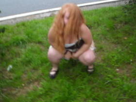 Vorschaubild vom Privatporno mit dem Titel "An der A2 abgepisst" von sexyvenushuegel