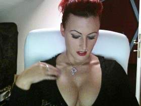 Vorschaubild vom Privatporno mit dem Titel "Deine Ehestute fickt fremd, weils dein Pimmel nicht bringt!" von CherieNoir