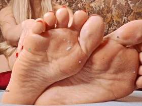 Goddess Feet Worship
