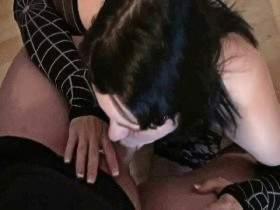 Vorschaubild vom Privatporno mit dem Titel "Flirt User Date Blowjob Gesichtwichs" von Miss-United