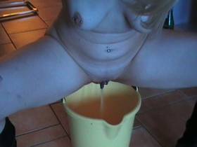 Bucket piss -User request-